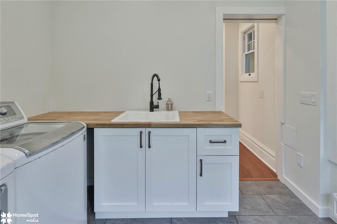 433 Seneca Street Property Photo 27