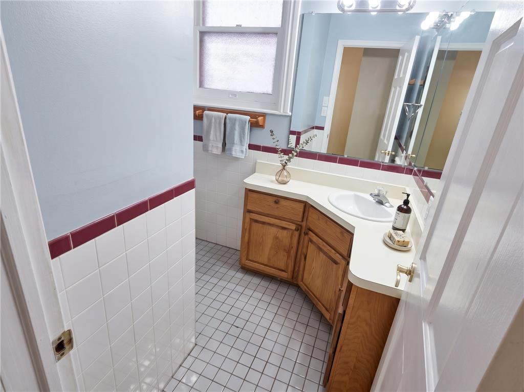 428 West North Street Property Photo 16