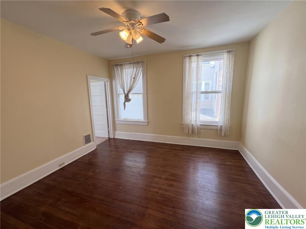428 West North Street Property Photo 19