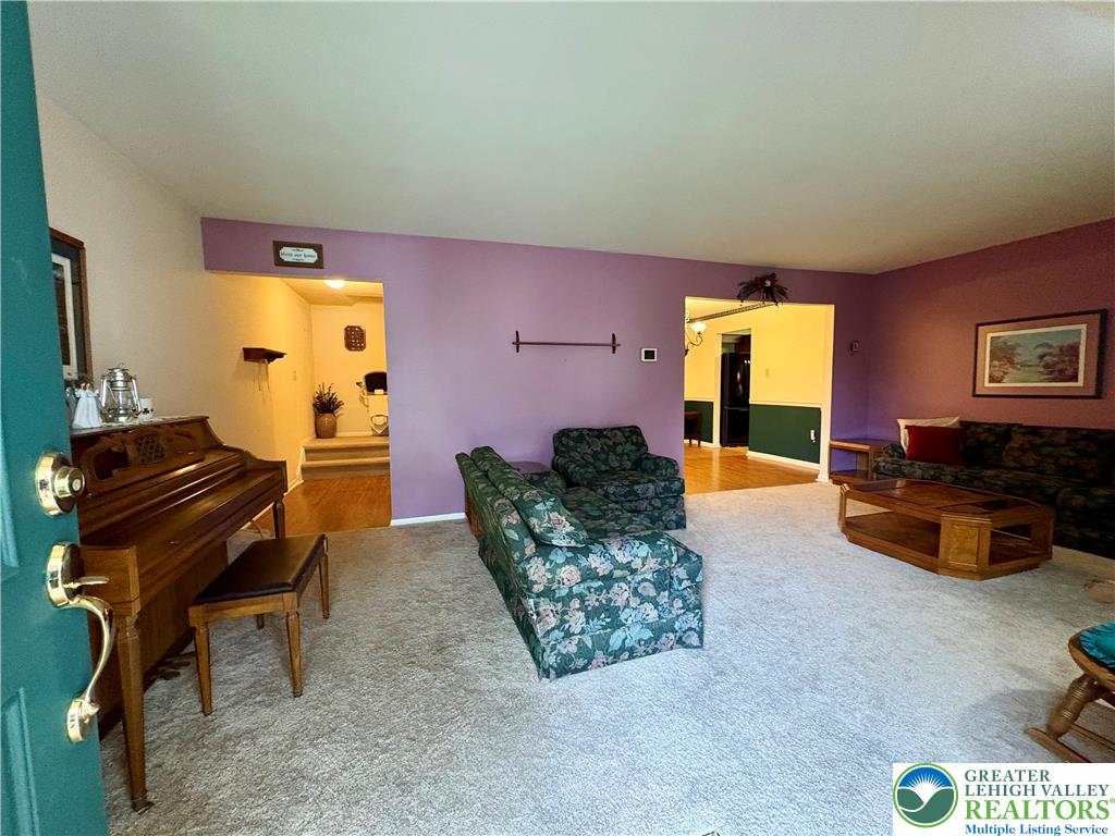 2829 Whitemarsh Place Property Photo 4