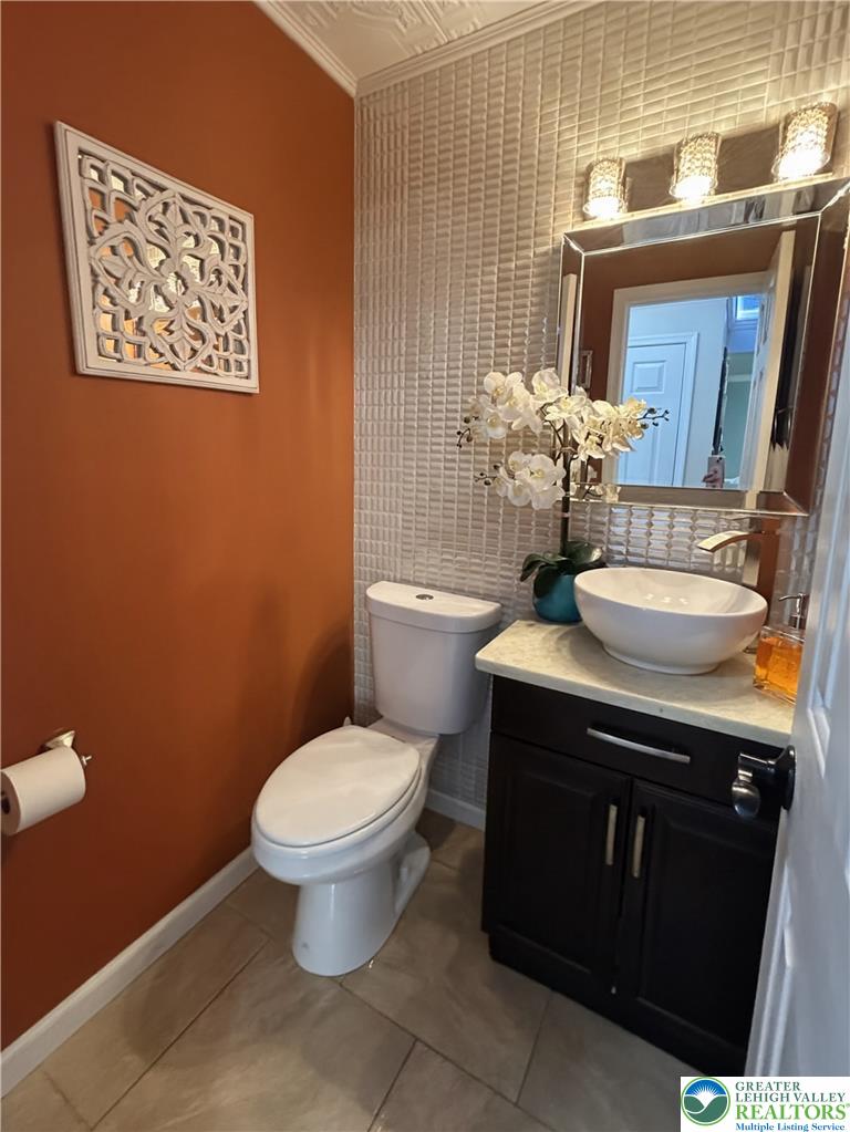 2324 Covington Avenue Property Photo 10
