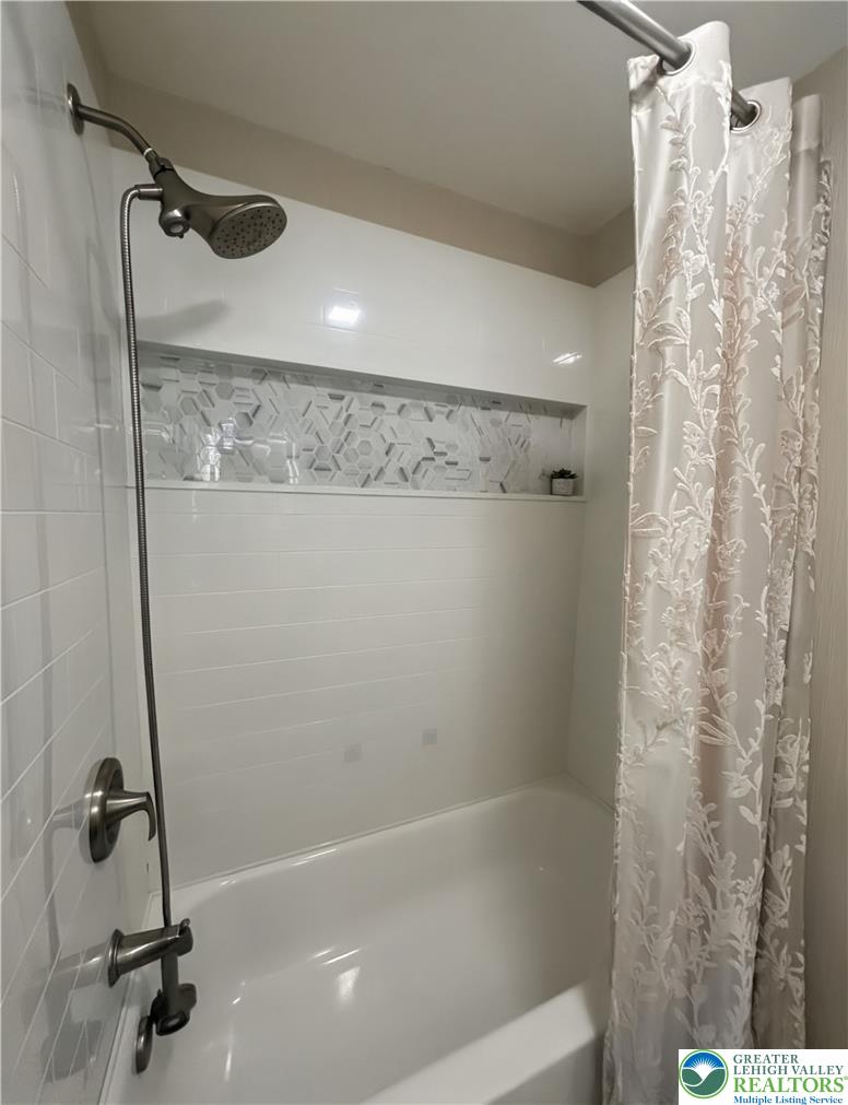 2324 Covington Avenue Property Photo 21