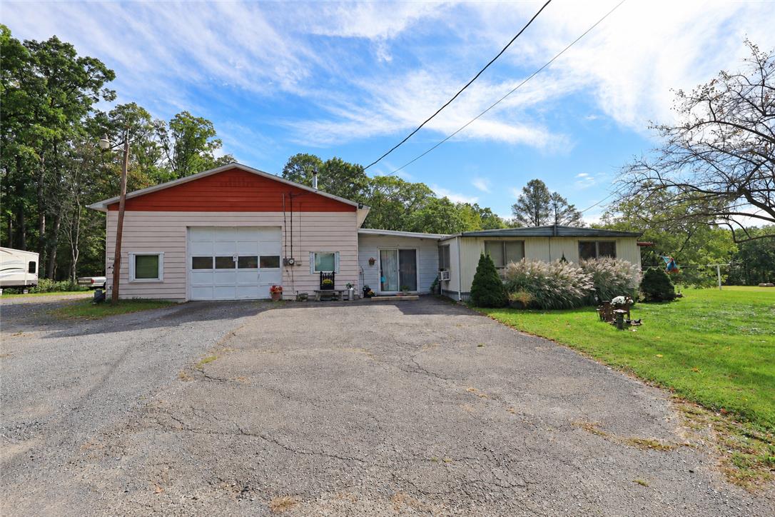 1320 North Cottonwood Road Property Photo 1