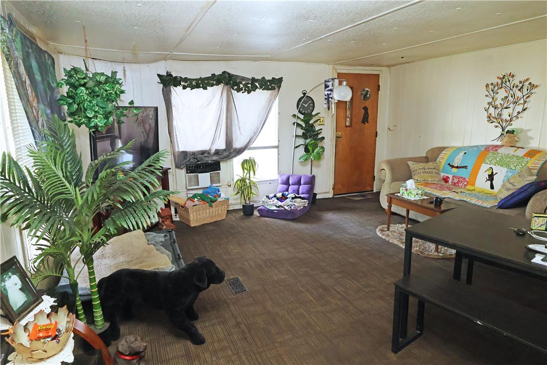 1320 North Cottonwood Road Property Photo 9