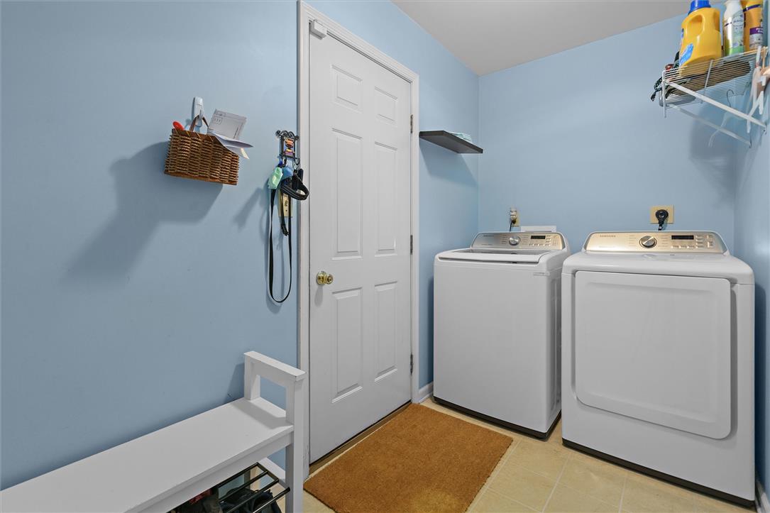 150 Park Ridge Drive Property Photo 9