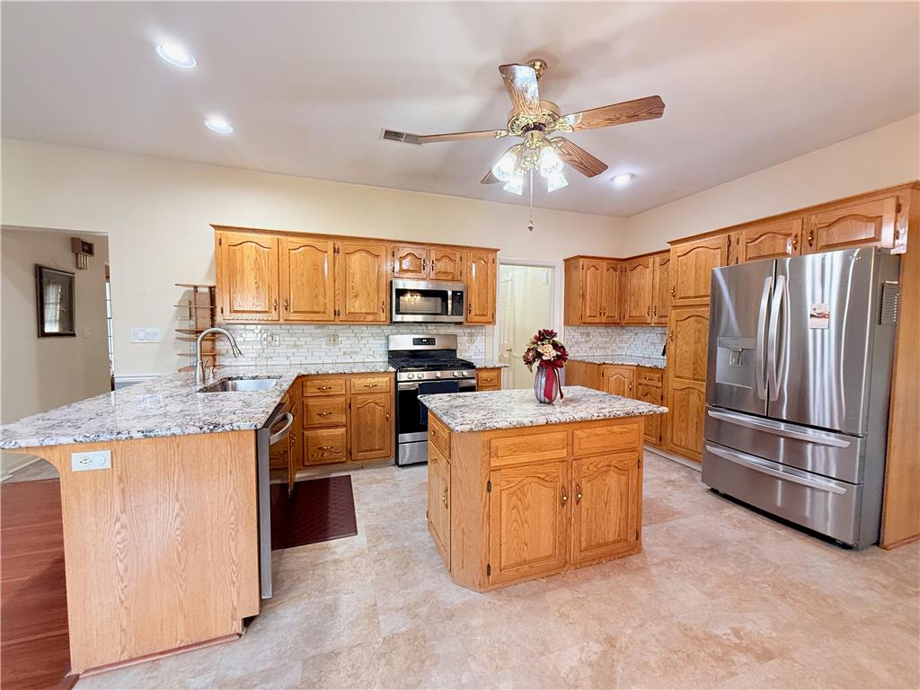 4440 Jasmine Drive Property Photo 8
