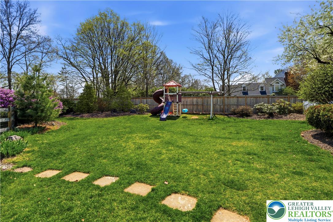 1551 Duxbury Court Property Photo 32