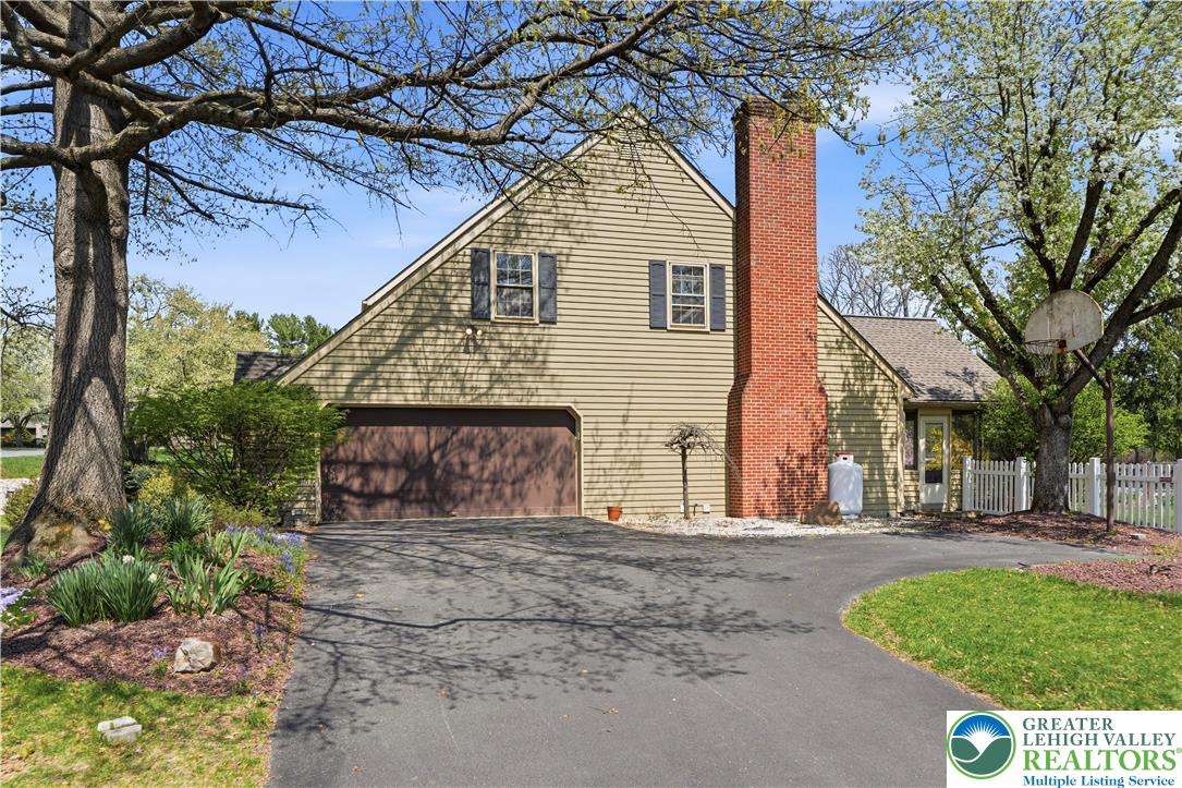 1551 Duxbury Court Property Photo 40