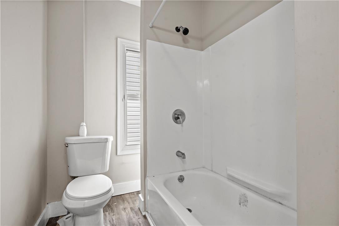 820 West Liberty Street Property Photo 22