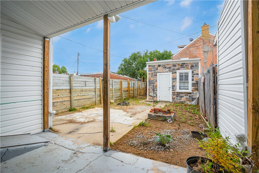 820 West Liberty Street Property Photo 37