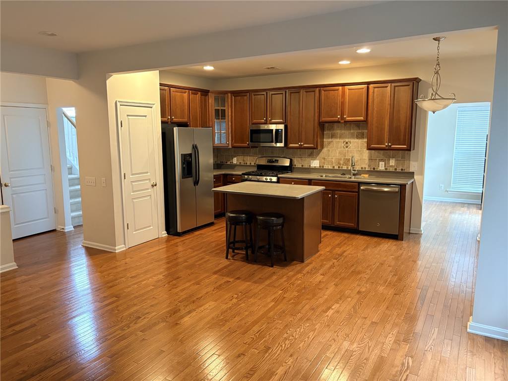 5280 High Vista Drive Property Photo 10