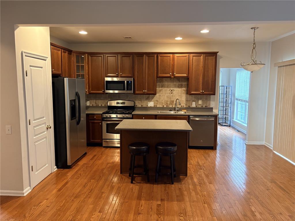 5280 High Vista Drive Property Photo 11