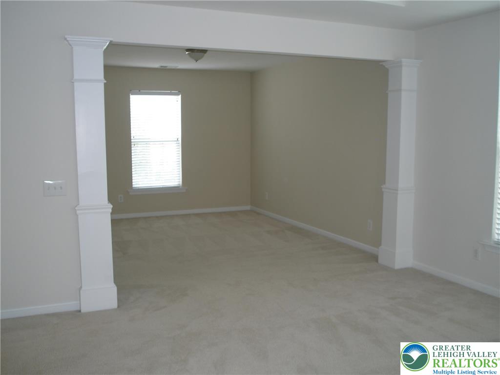 5280 High Vista Drive Property Photo 18