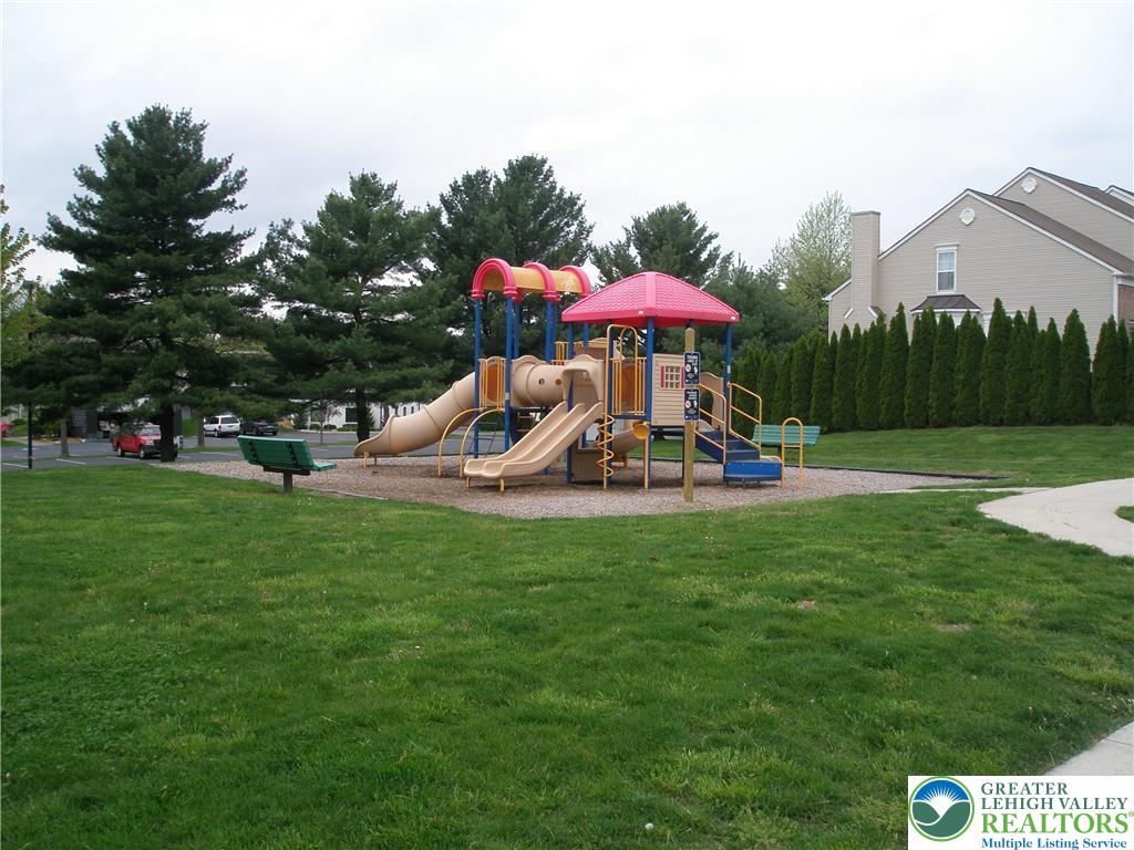 5280 High Vista Drive Property Photo 27
