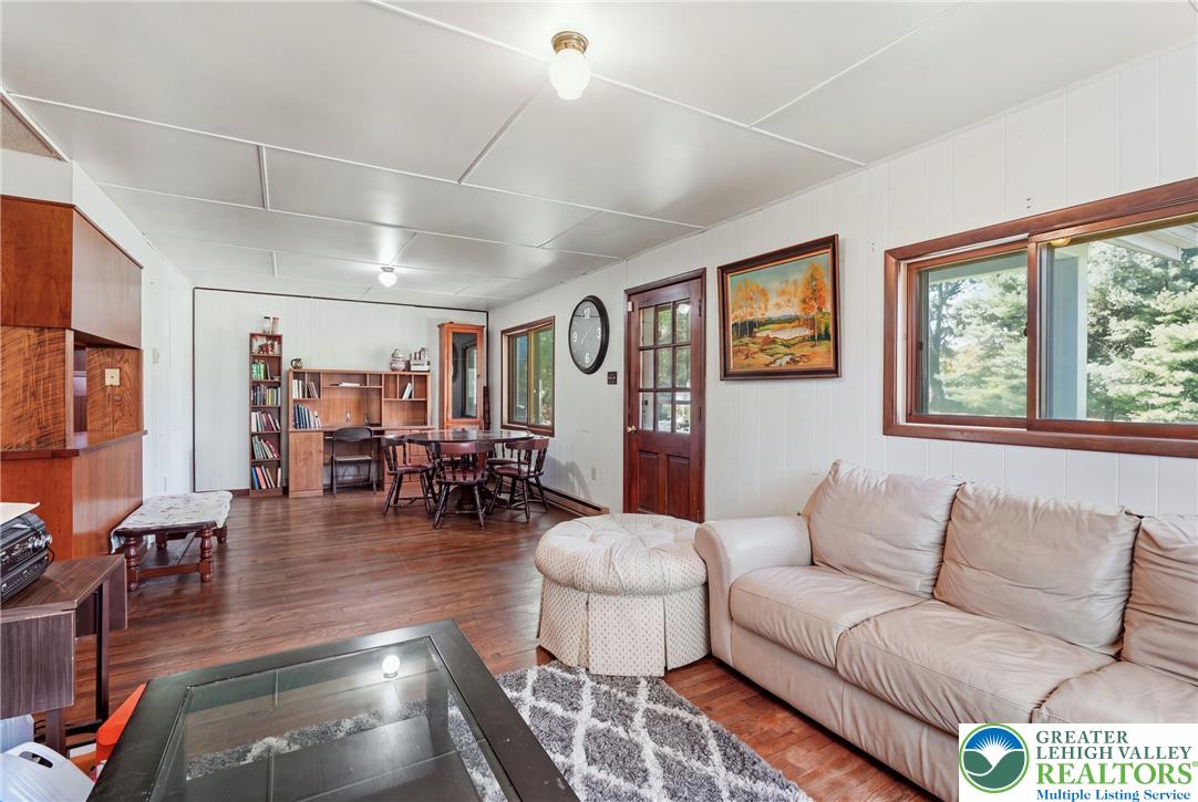 2206 Benders Drive Property Photo 10