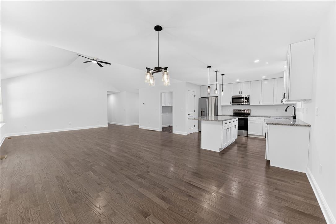 101 Wilson Court Property Photo 10