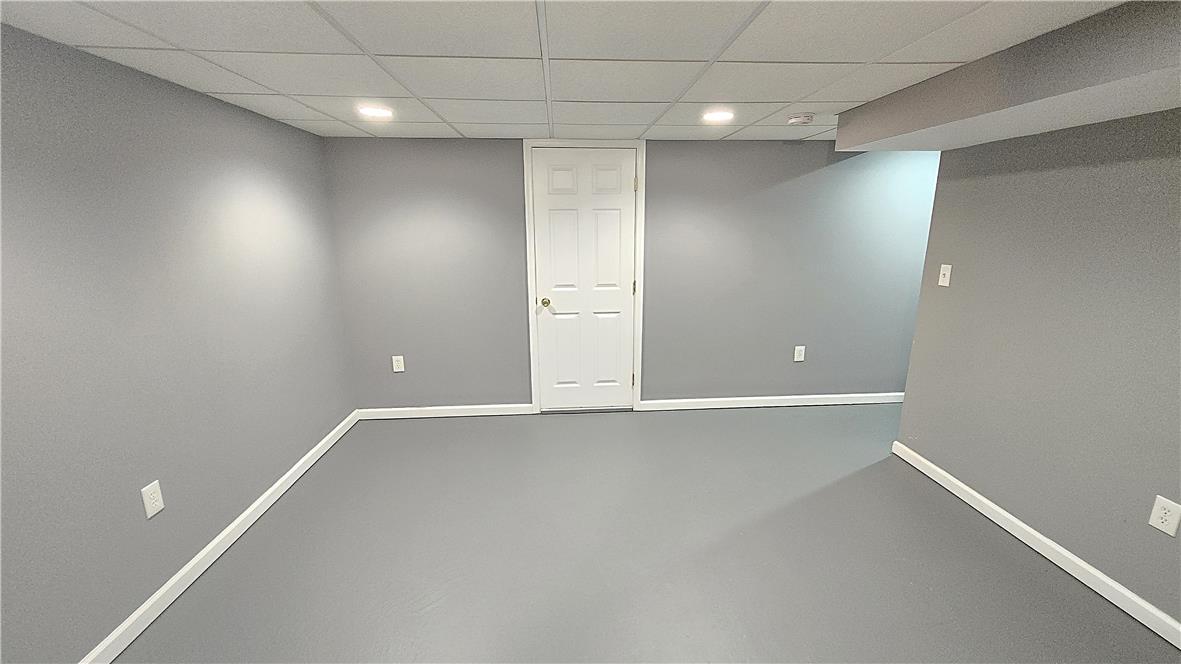 1946 Alberta Drive Property Photo 34