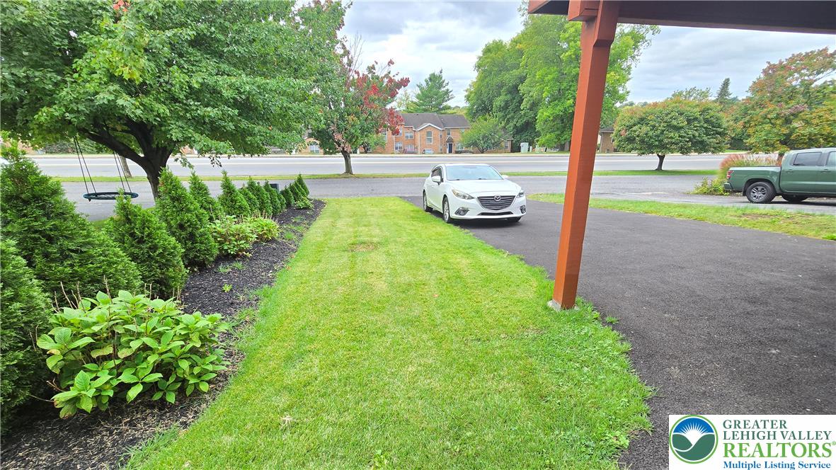 1946 Alberta Drive Property Photo 46