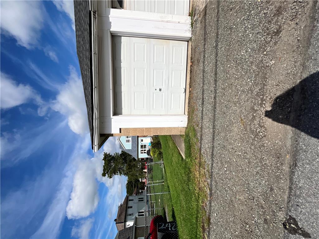 240 Lincoln Street Property Photo 13