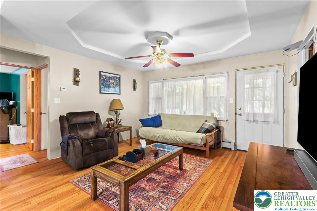 2232 Whitehead Road Property Photo 3