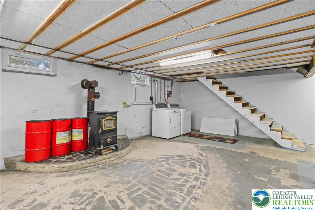 2232 Whitehead Road Property Photo 17
