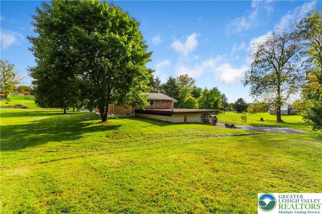 2232 Whitehead Road Property Photo 27