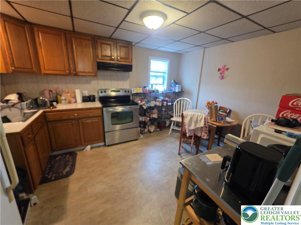 620 West Broad Street Property Photo 9