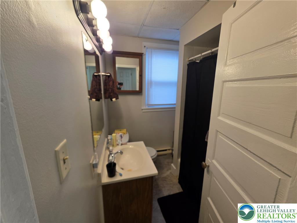 620 West Broad Street Property Photo 10