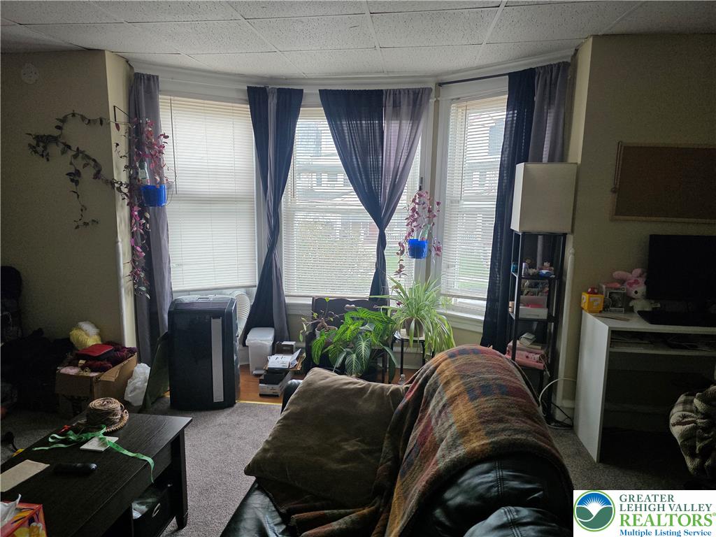 620 West Broad Street Property Photo 14