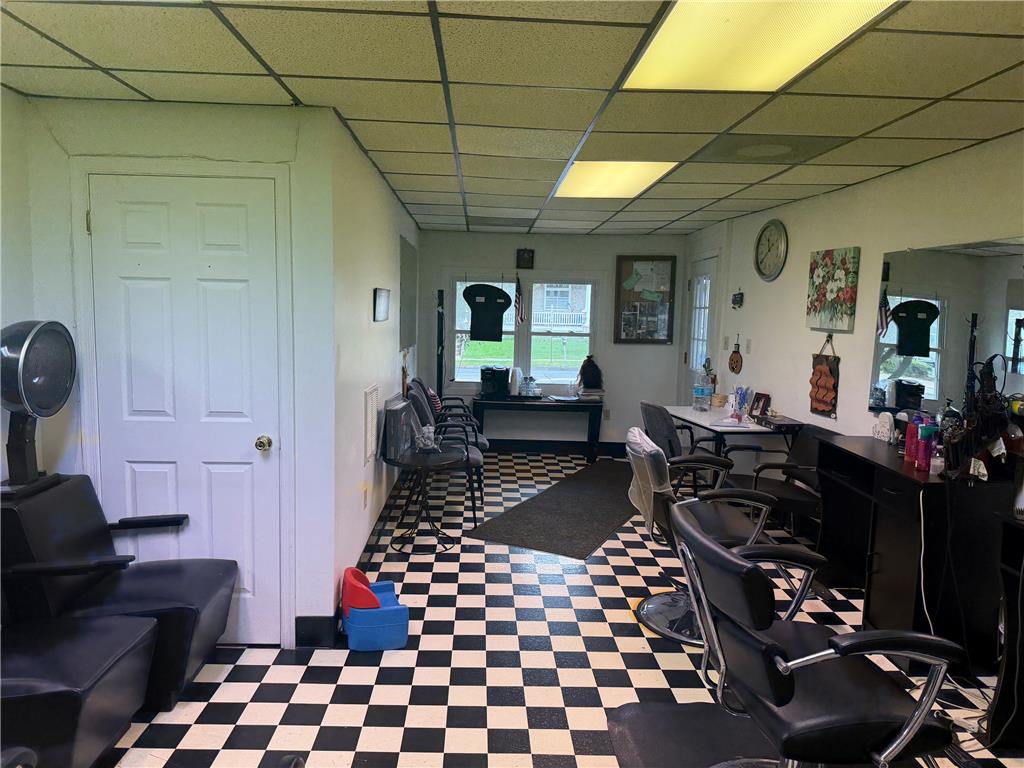620 West Broad Street Property Photo 23