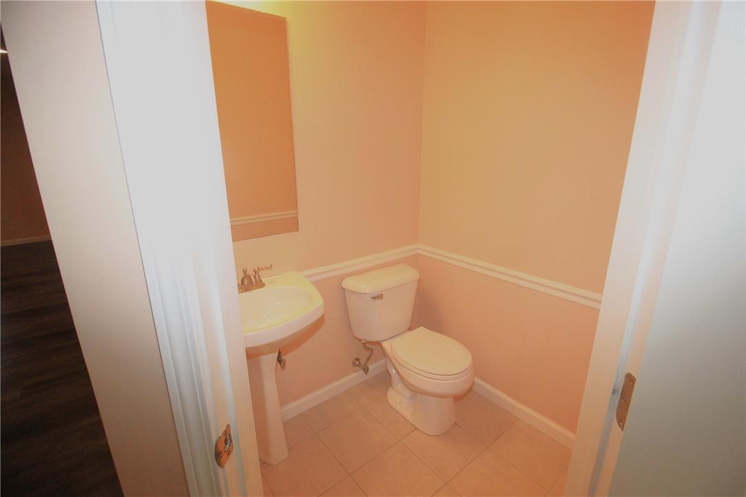 1703 Pinewind Drive Property Photo 14