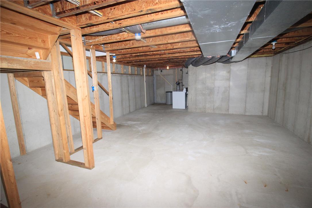 1703 Pinewind Drive Property Photo 23