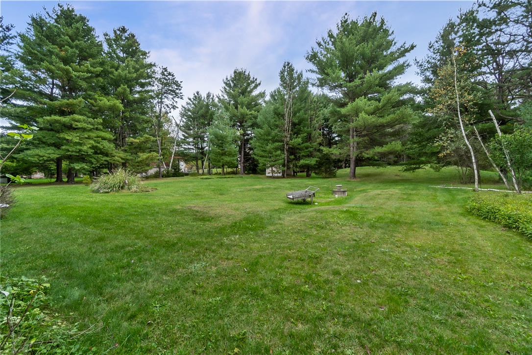 1725 Forest Street Property Photo 4