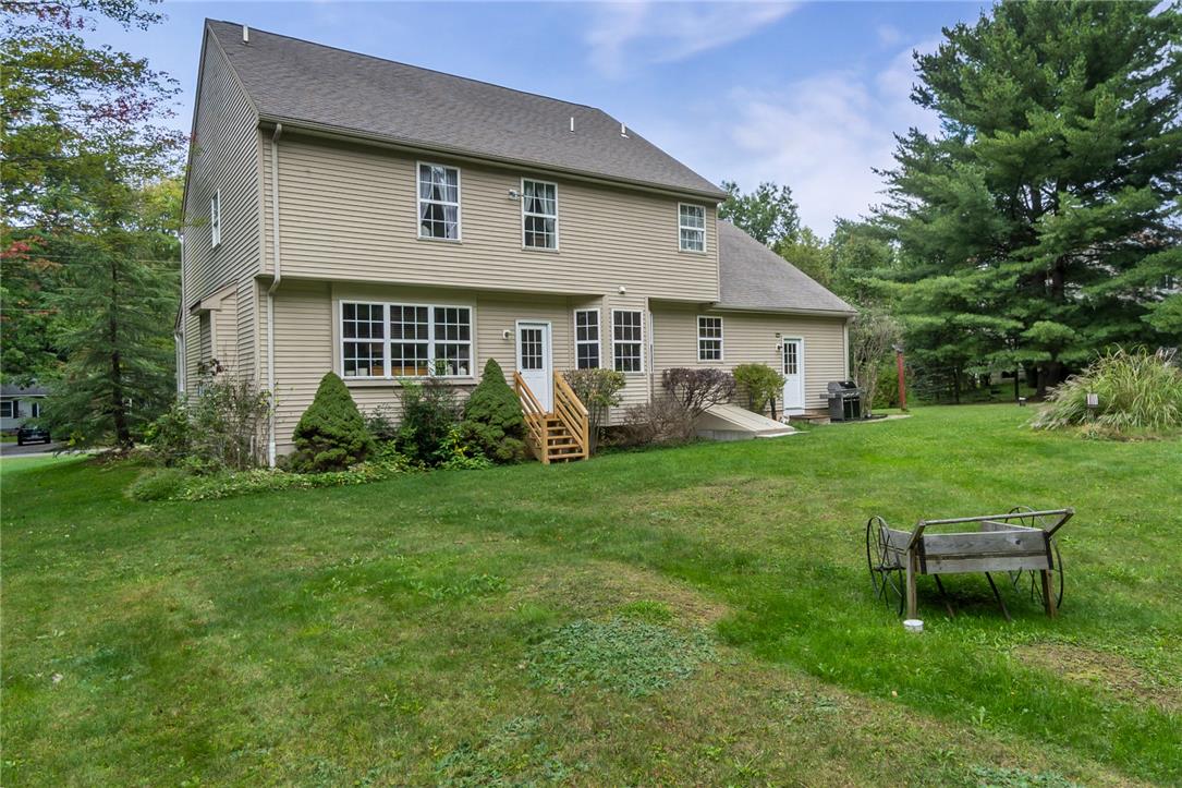 1725 Forest Street Property Photo 5