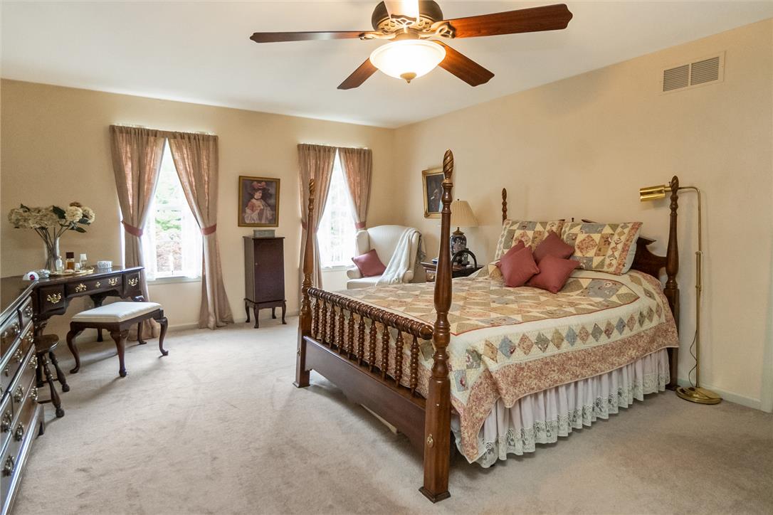 1725 Forest Street Property Photo 40