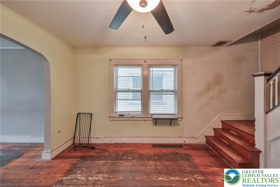 2409 Lennox Street Property Photo 13