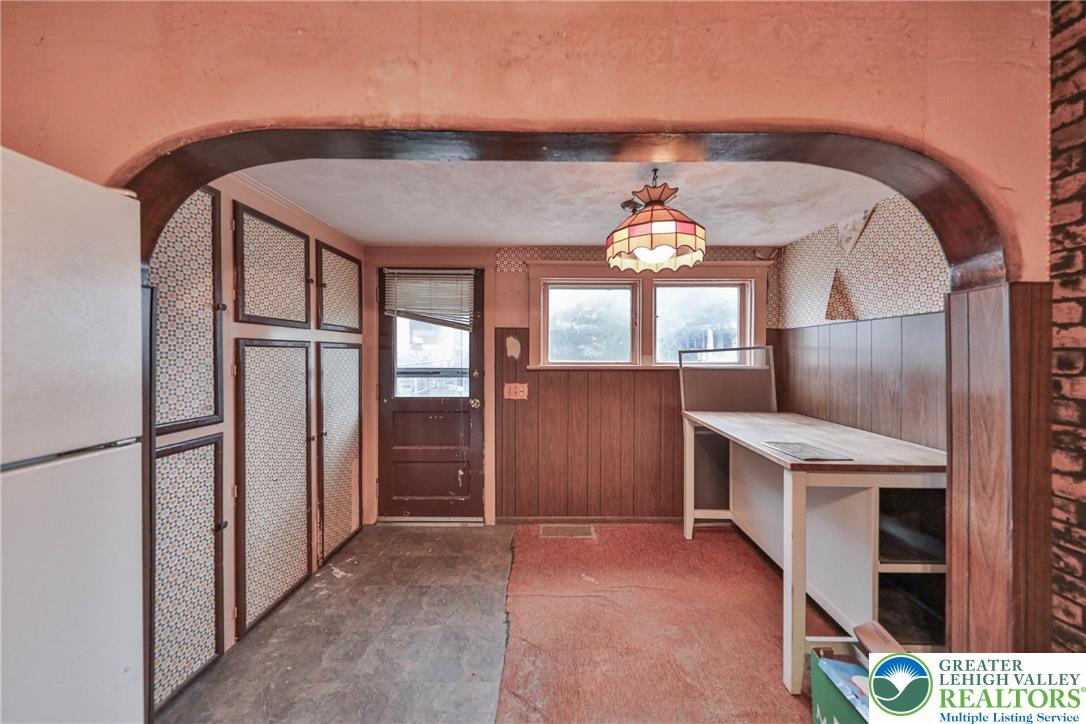 2409 Lennox Street Property Photo 18