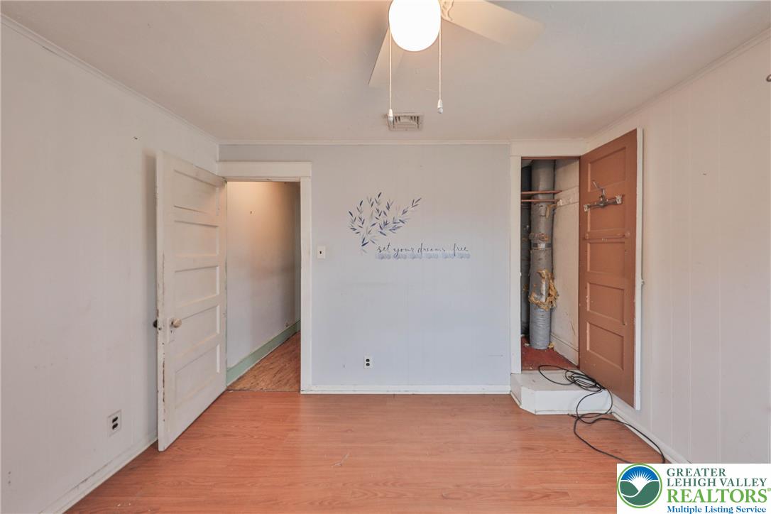 2409 Lennox Street Property Photo 18