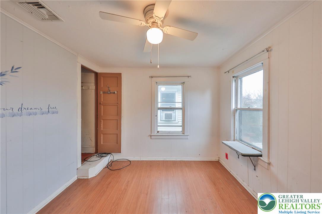 2409 Lennox Street Property Photo 22