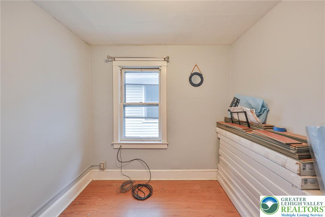 2409 Lennox Street Property Photo 30