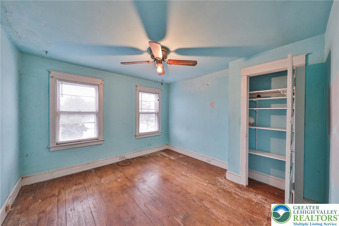 2409 Lennox Street Property Photo 33