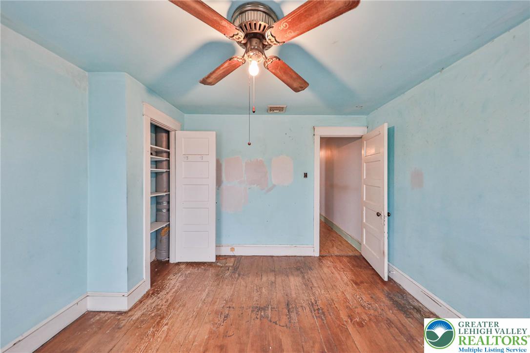 2409 Lennox Street Property Photo 35