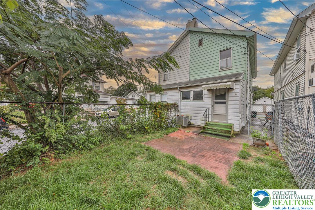 2409 Lennox Street Property Photo 39