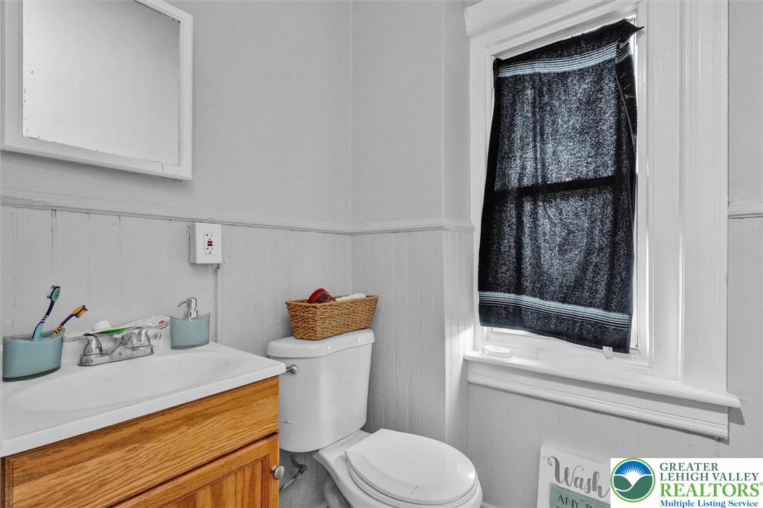 117 North Franklin Street Property Photo 17