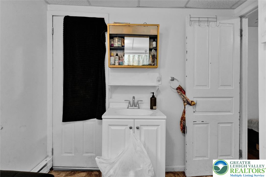 117 North Franklin Street Property Photo 39
