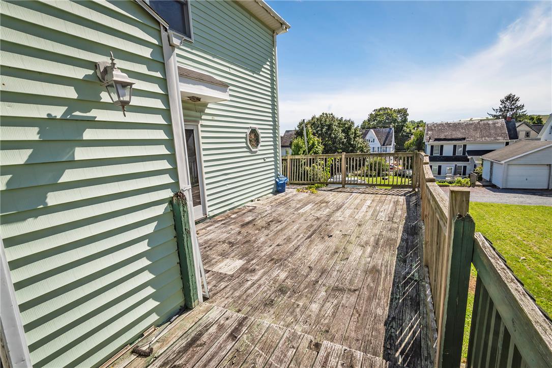 710 William Street Property Photo 7