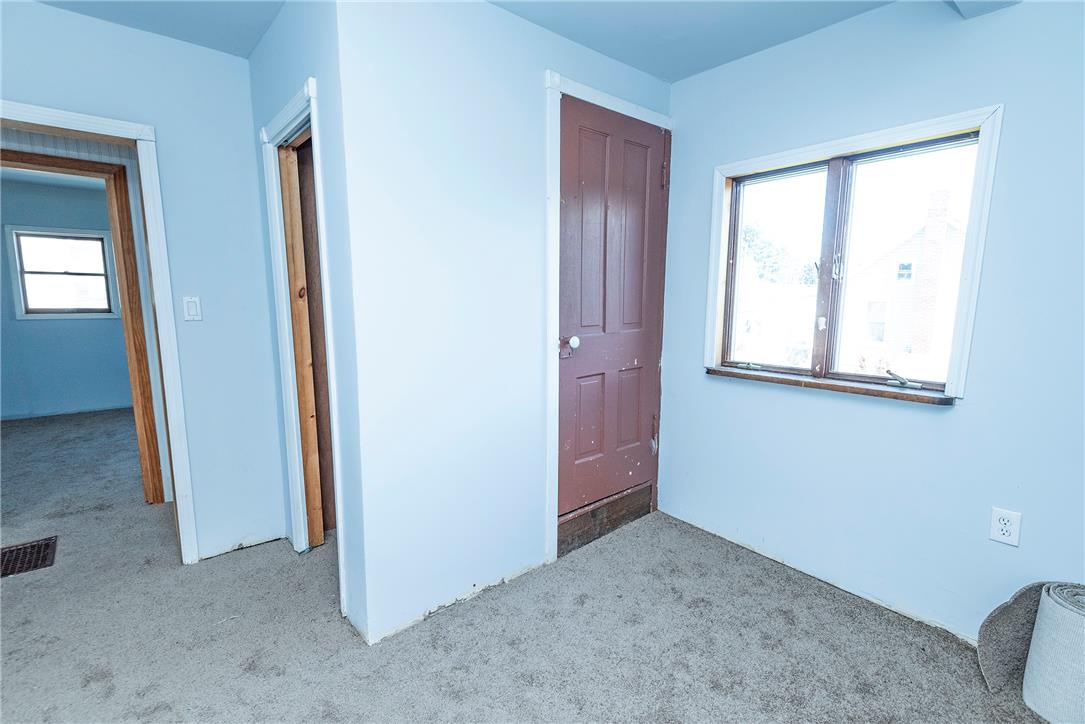 710 William Street Property Photo 27