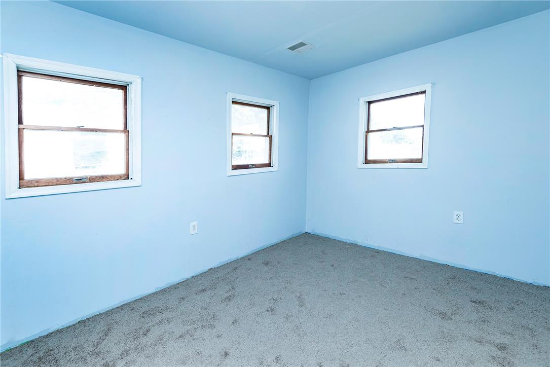710 William Street Property Photo 28