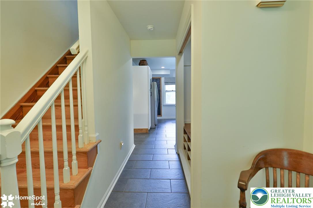 6039 Glen Road Property Photo 7