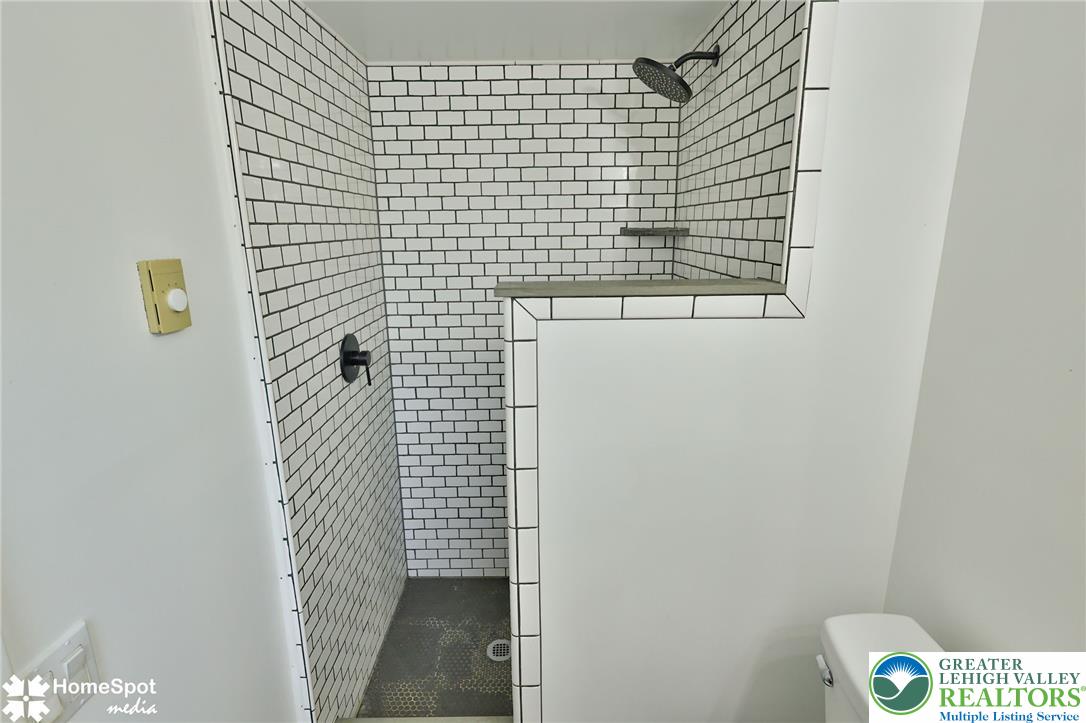 6039 Glen Road Property Photo 29